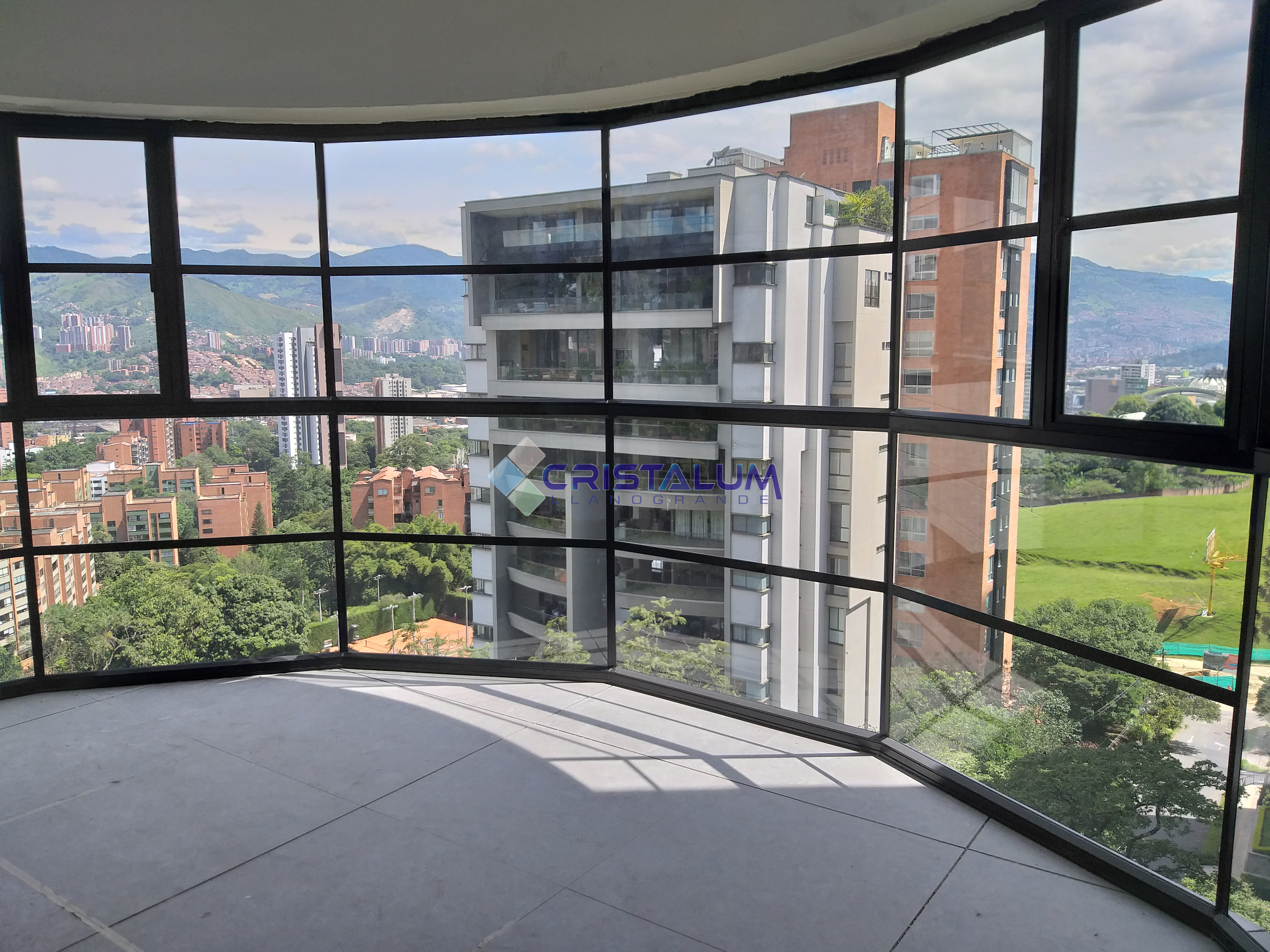 Fachadas y Ventanería Residencial - fachada3